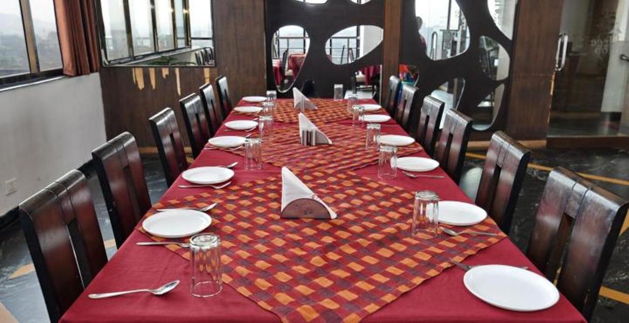 Hotel Pink Pearl Raigarh 外观 照片
